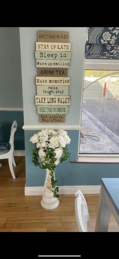 Kielty'S Of Kerry Bed And Breakfast Уотървил Екстериор снимка