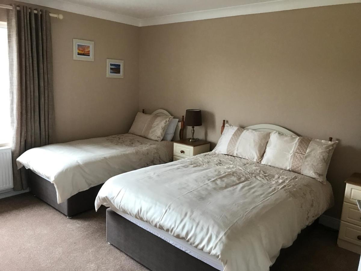 Kielty'S Of Kerry Bed And Breakfast Уотървил Екстериор снимка