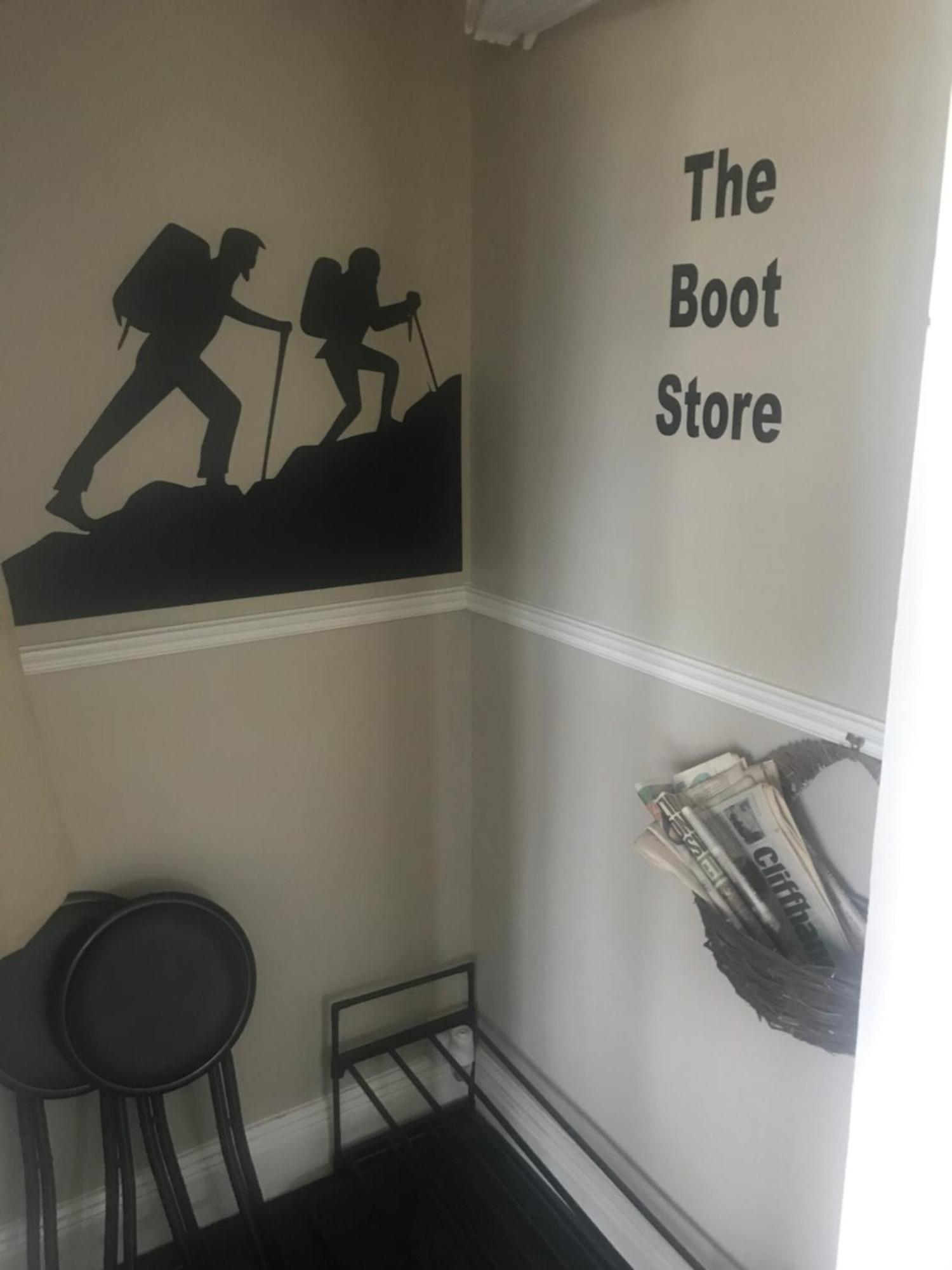 Kielty'S Of Kerry Bed And Breakfast Уотървил Екстериор снимка